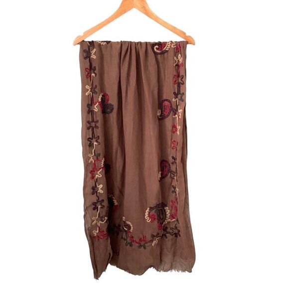 Boho Embroidered Colorful Scarf in One Size - Picture 4 of 7